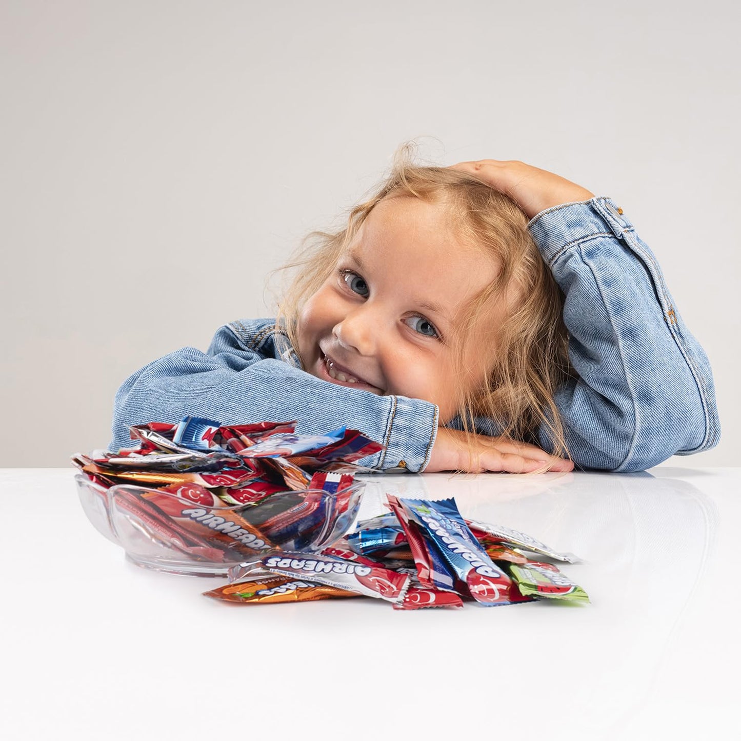 Airheads Candy Mini Bars- 1.5lb Orange Flavors, Individually Wrapped, Fruit Taffy, Christmas, Gifts, Holiday, Pantry, Non-Melting, Party Candy Bowls, Dessert Tables, Resealable Bag (Orange)