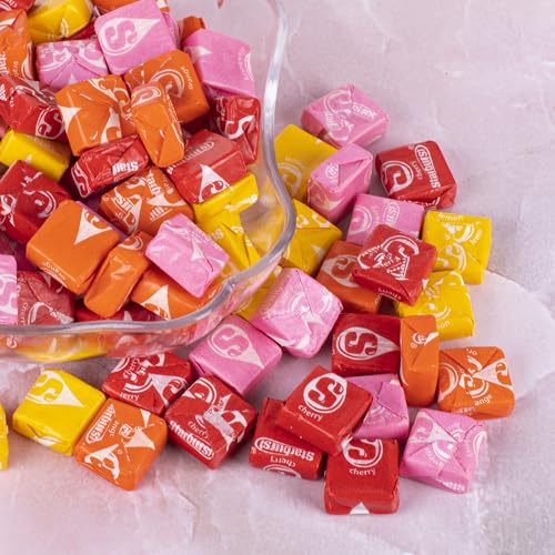 Starburst Chewy Candy-Assorted Fruit Flavors - Made with Real Fruit Juice - Gluten-Free - Perfect for Snacking and Sharing - Ideal for Candy Bowls, Dessert Tables, Parties, Halloween and More - Individually Wrapped 1.5LB Bag