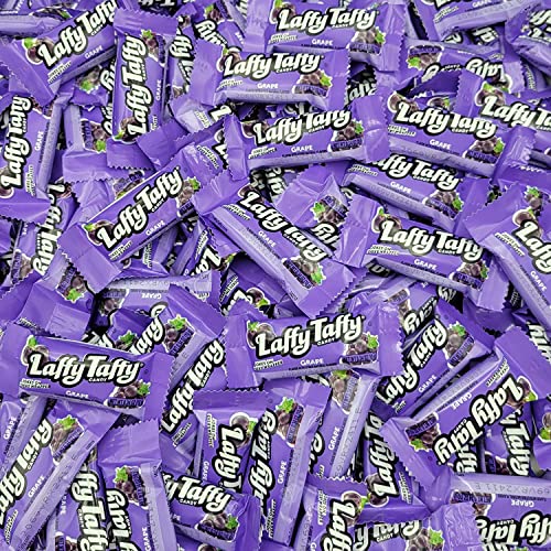 Laffy Taffy - Laffy Taffy - Chewy & Tangy Laffy Taffy Bulk Candy Individually Wrapped - (Grape)